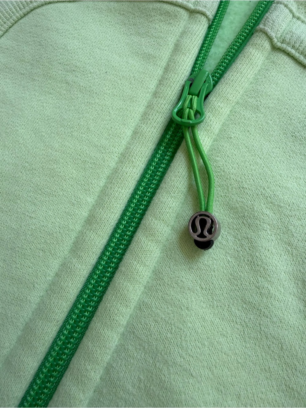 Lululemon RARE Scuba Sleeveless Hoodie Vest Suns Out Guns Out Pastel Lime Green - Picture 6 of 13